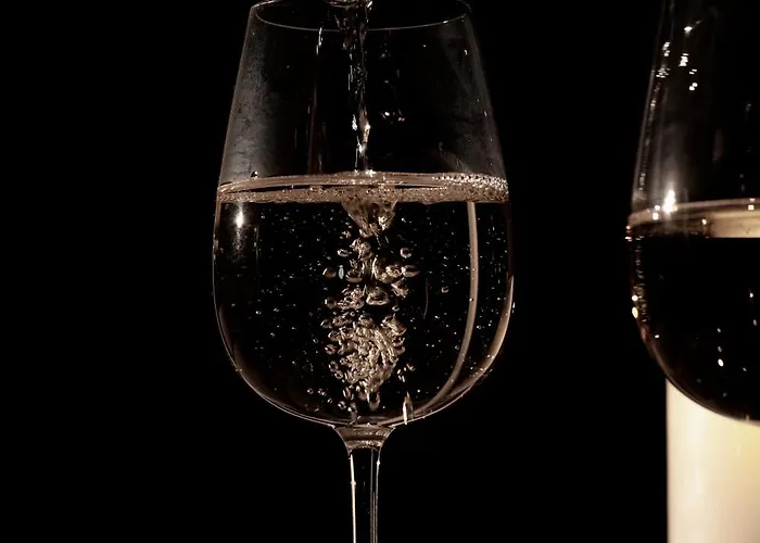 Anemosyrma * Αγία Ειρήνη Μήλου