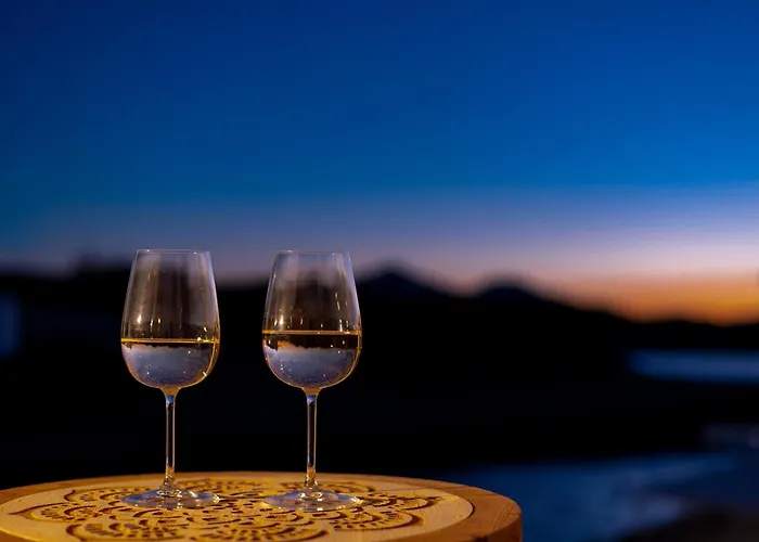 Anemosyrma * Agia Irini (Milos)